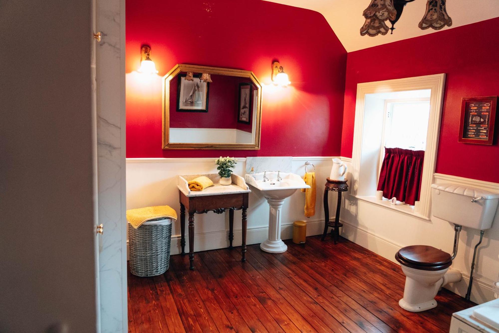 Luxury Accommodation In County Antrim With Riverside Hot Tub Kells Екстериор снимка